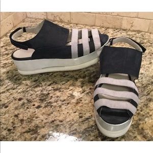 Weekend Barber Platform Black Gray Size 9 Sandals